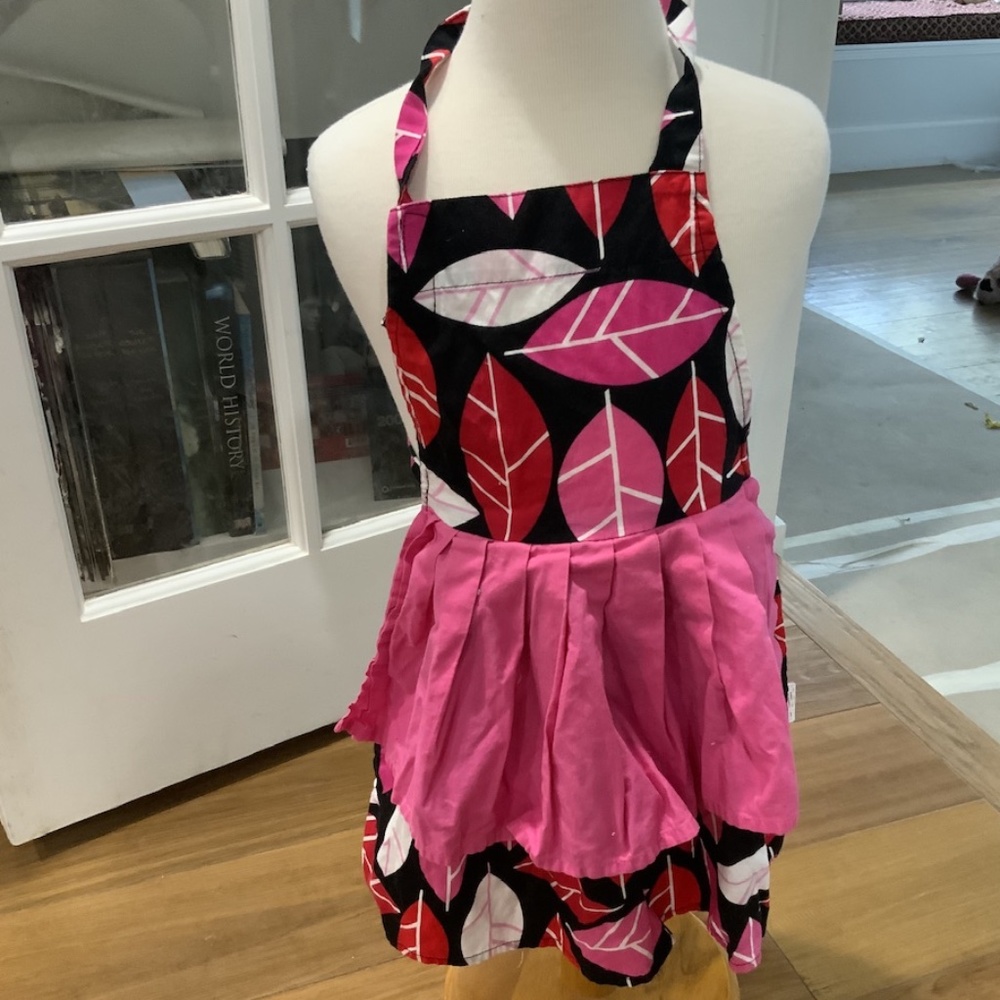 Adjustable Brightly Colored Children’s Apron